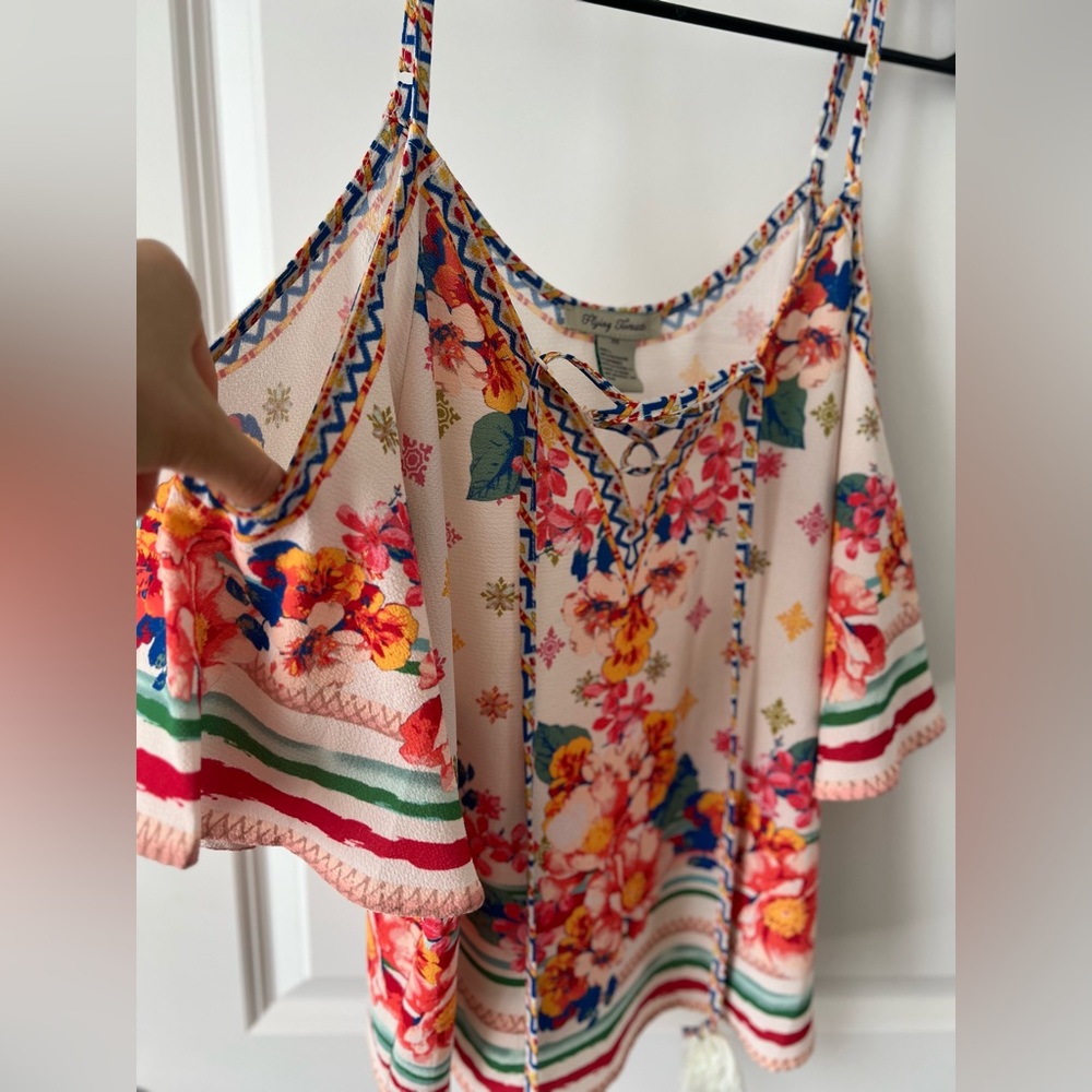 Flying Tomato, Floral Cold Shoulder, Flow Loose Top, XS, Lace Up, Bell Sleeves - Picture 2 of 9